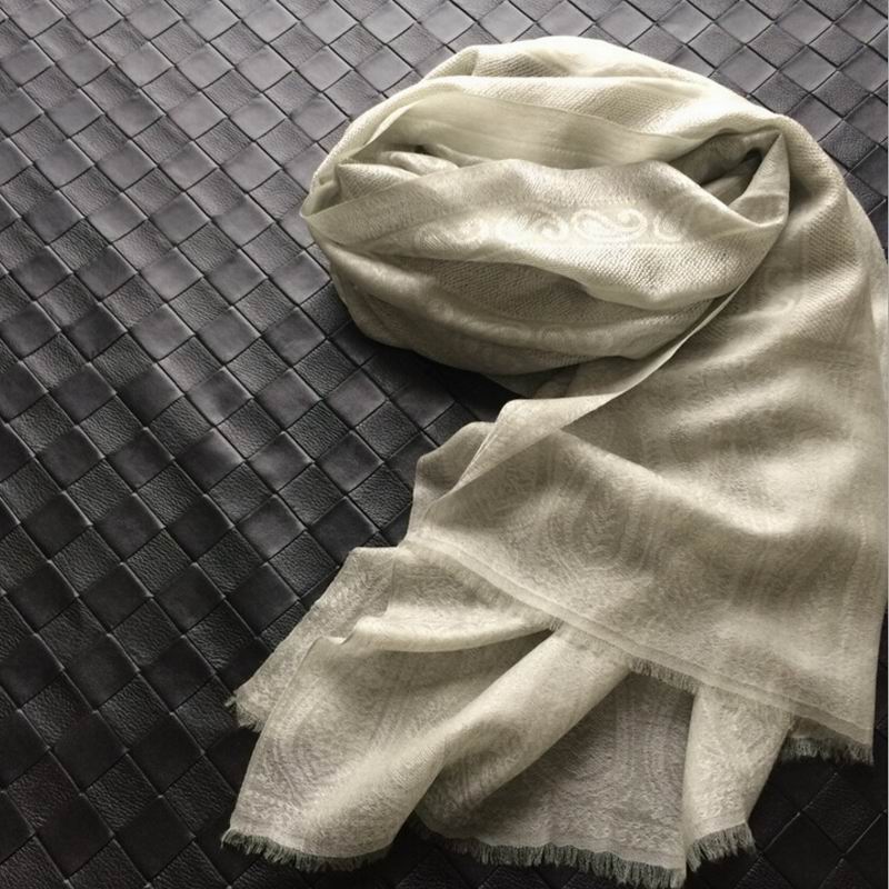 Pure Cashmere Scarves Beige Printed Women Fashional Winter Scarf
